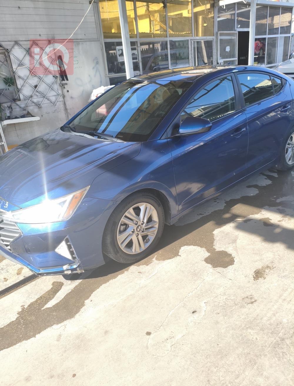 هيونداي النترا